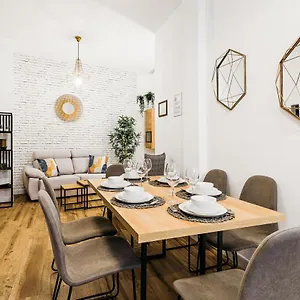  Apartamento Macarena Junto A La Basílica De La Macarena Espanha